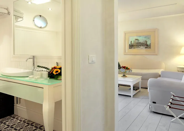 Hotell Athena