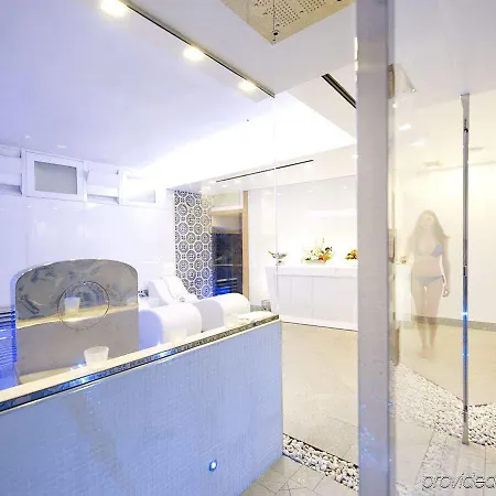 Athena Hotel