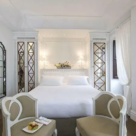 Athena Hotel 5*